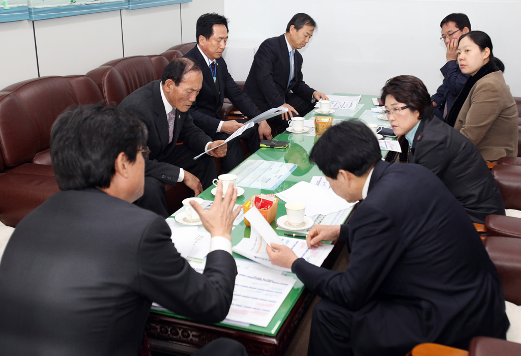 운영위원회 간담회[2014년도 회기운영계획] 이미지(1)