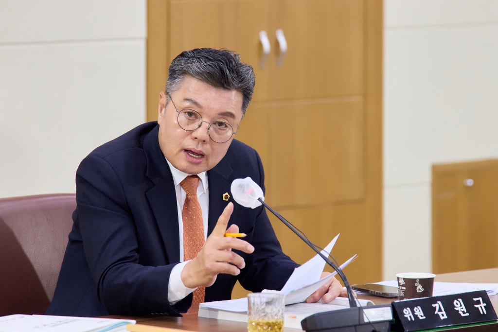 제321회 정례회 제2차 기획행정위원회 행정사무감사(TBC생방송) 이미지(9)